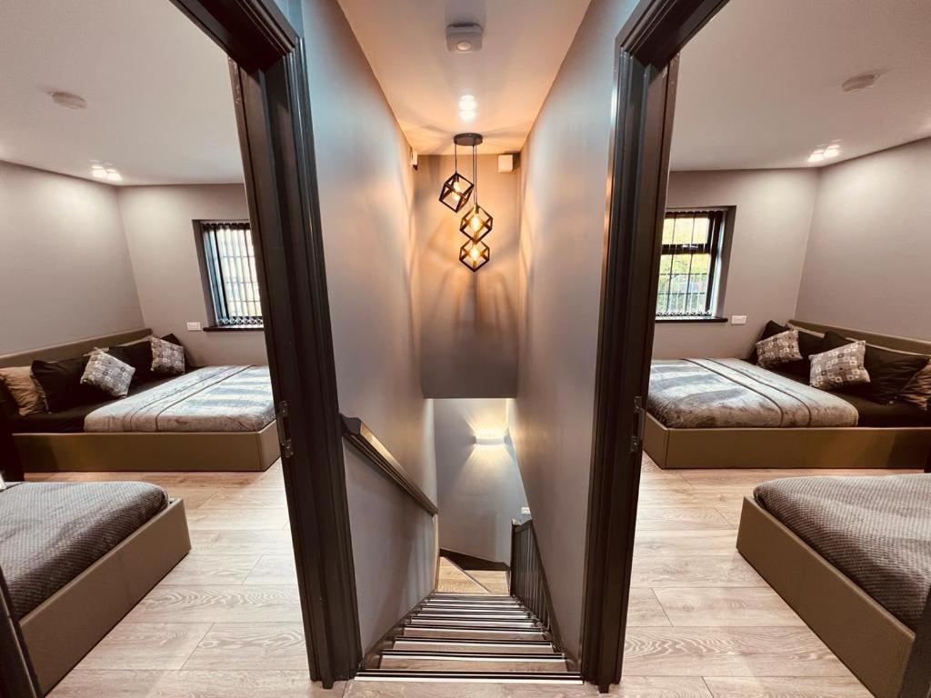 Urban Escape *4 Bedroom House* With Free Parking Бирмингам Екстериор снимка